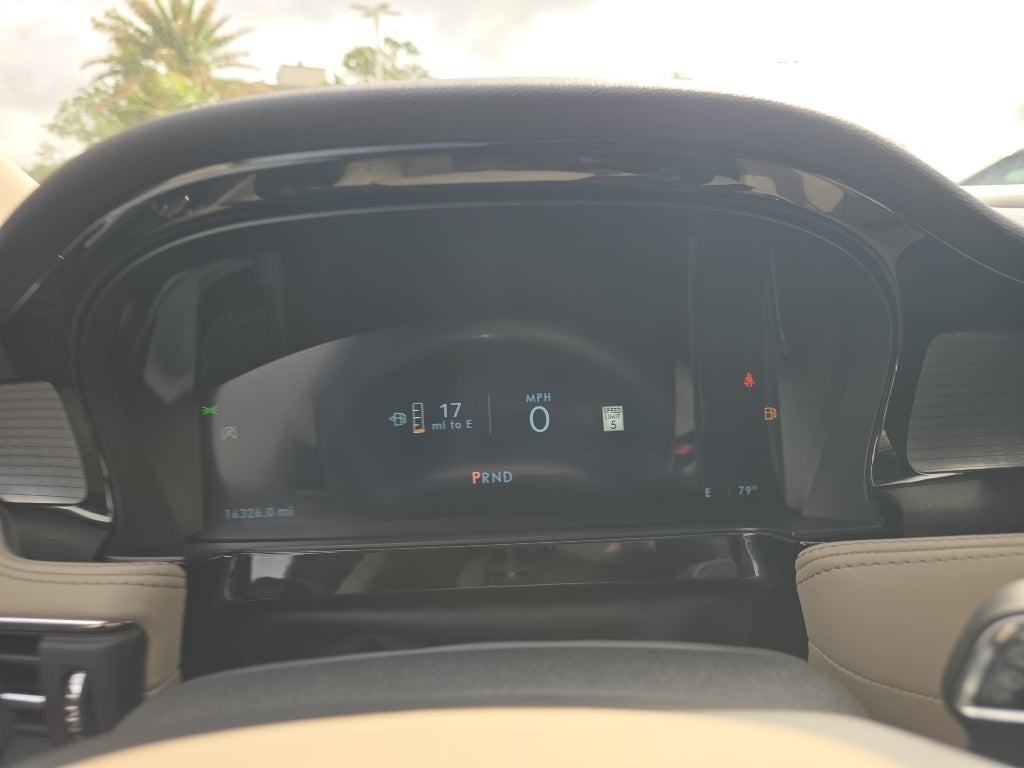 2025 Lincoln Corsair Premiere