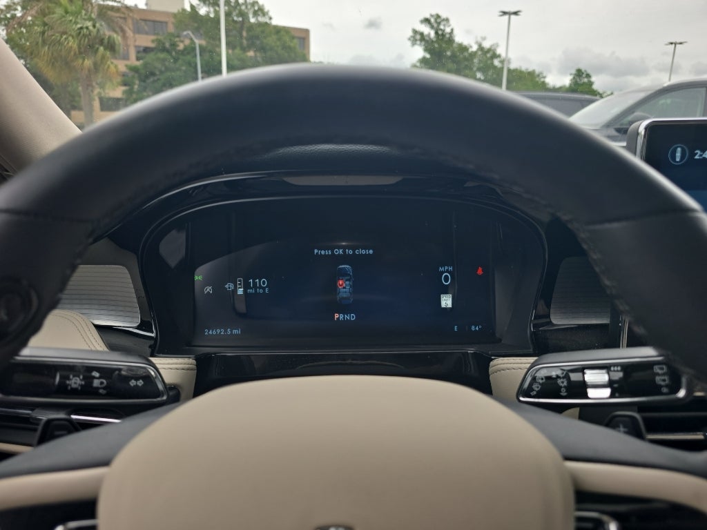 2025 Lincoln Corsair Premiere