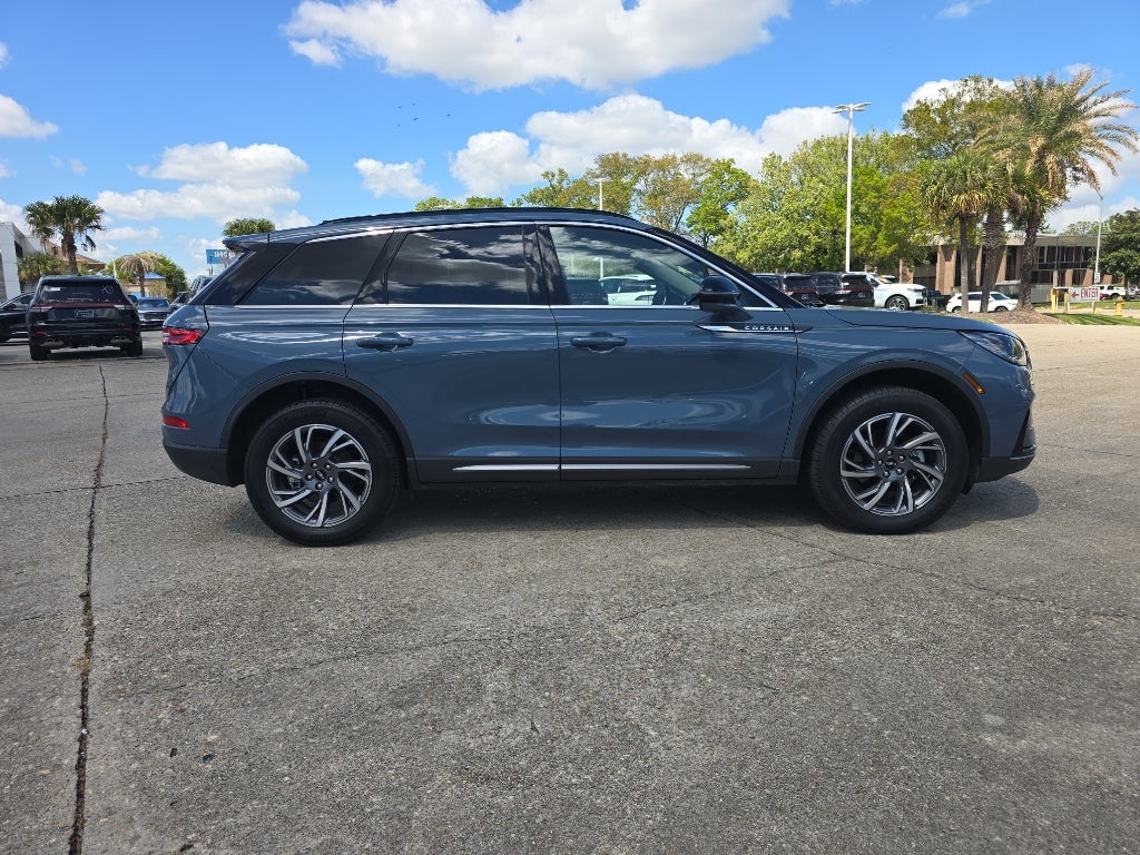 2025 Lincoln Corsair Premiere