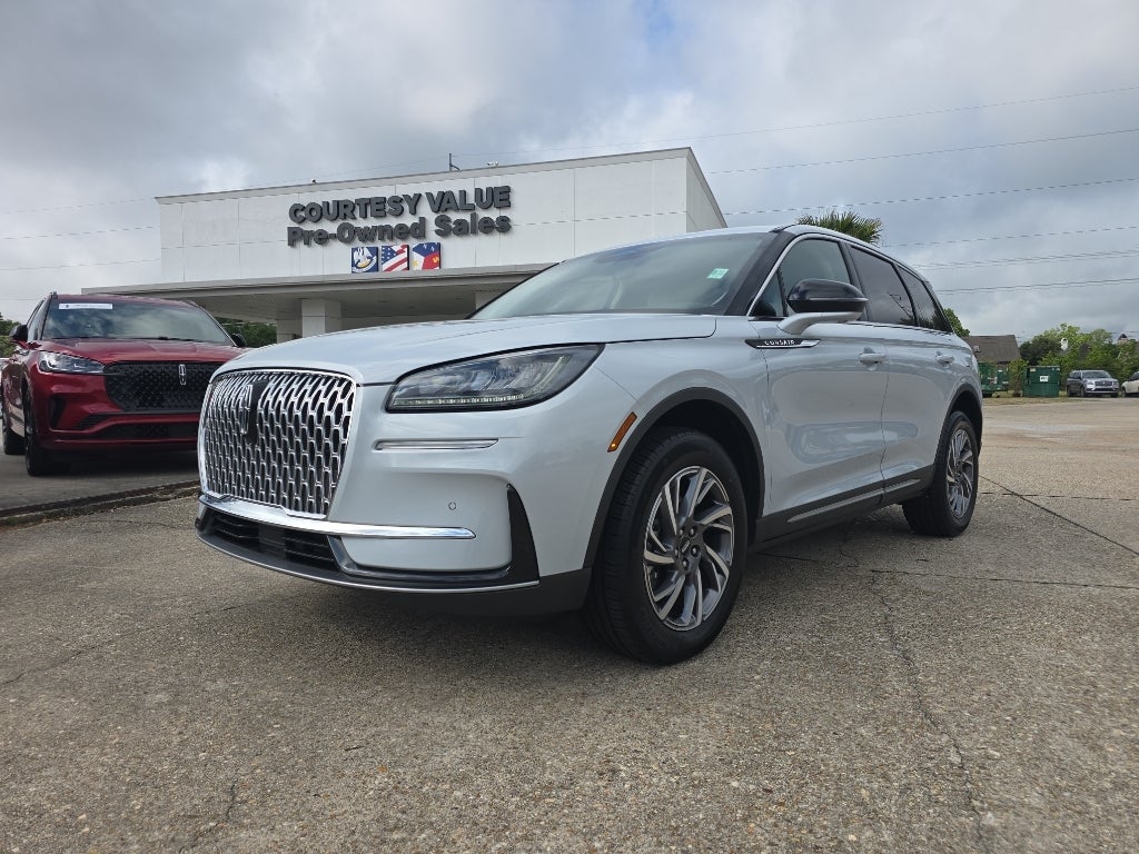 2025 Lincoln Corsair Premiere