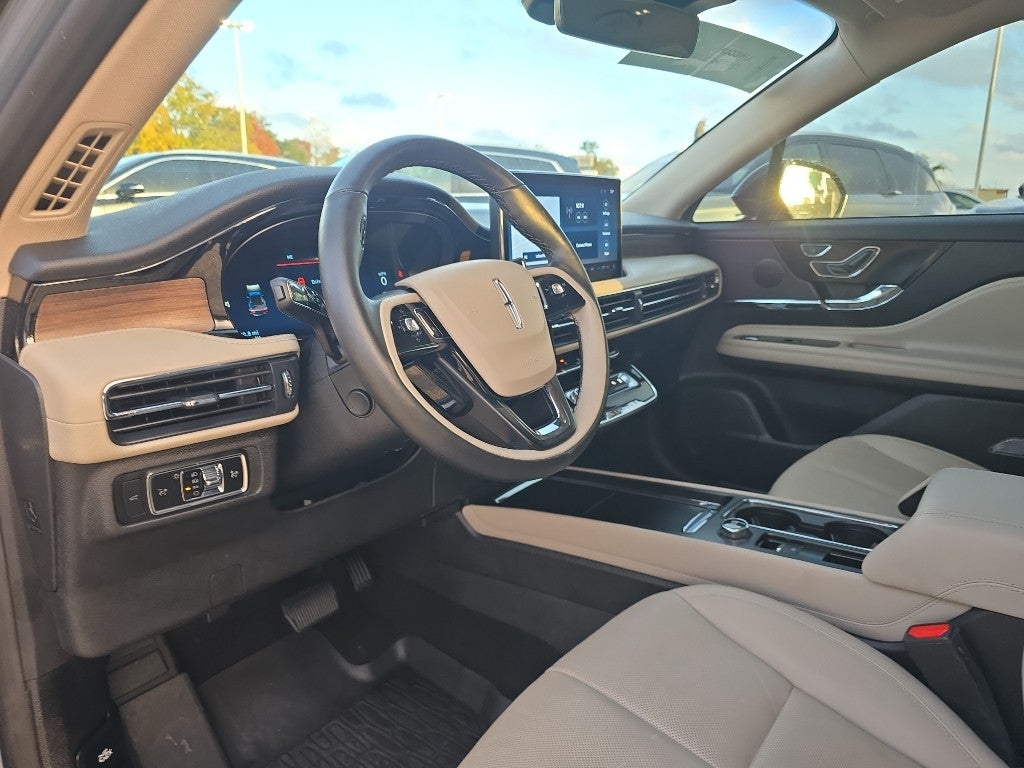 2025 Lincoln Corsair Reserve