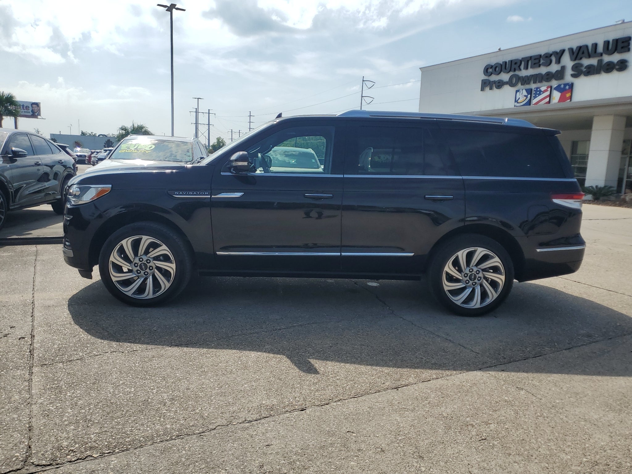 2023 Lincoln Navigator Reserve