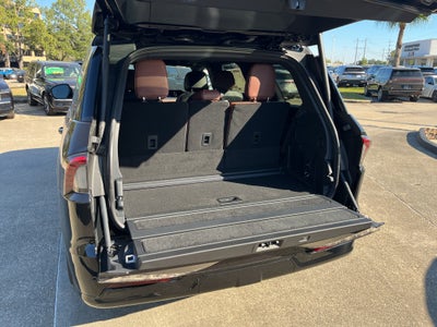 2027 Lincoln Navigator Reserve