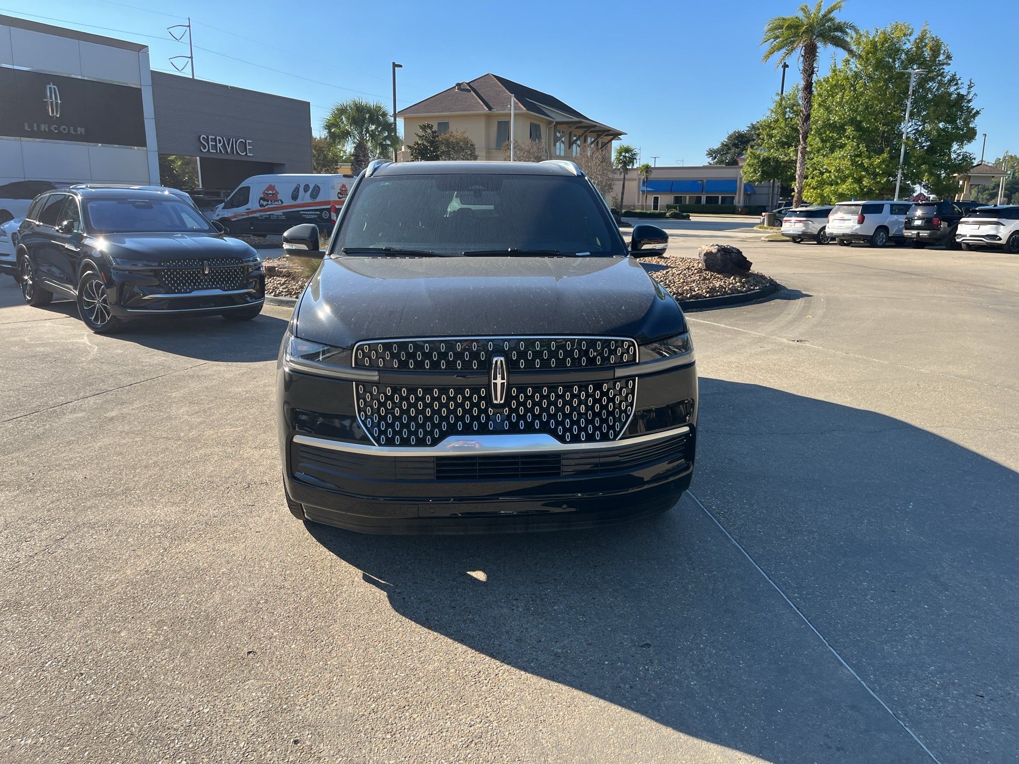 2027 Lincoln Navigator Reserve