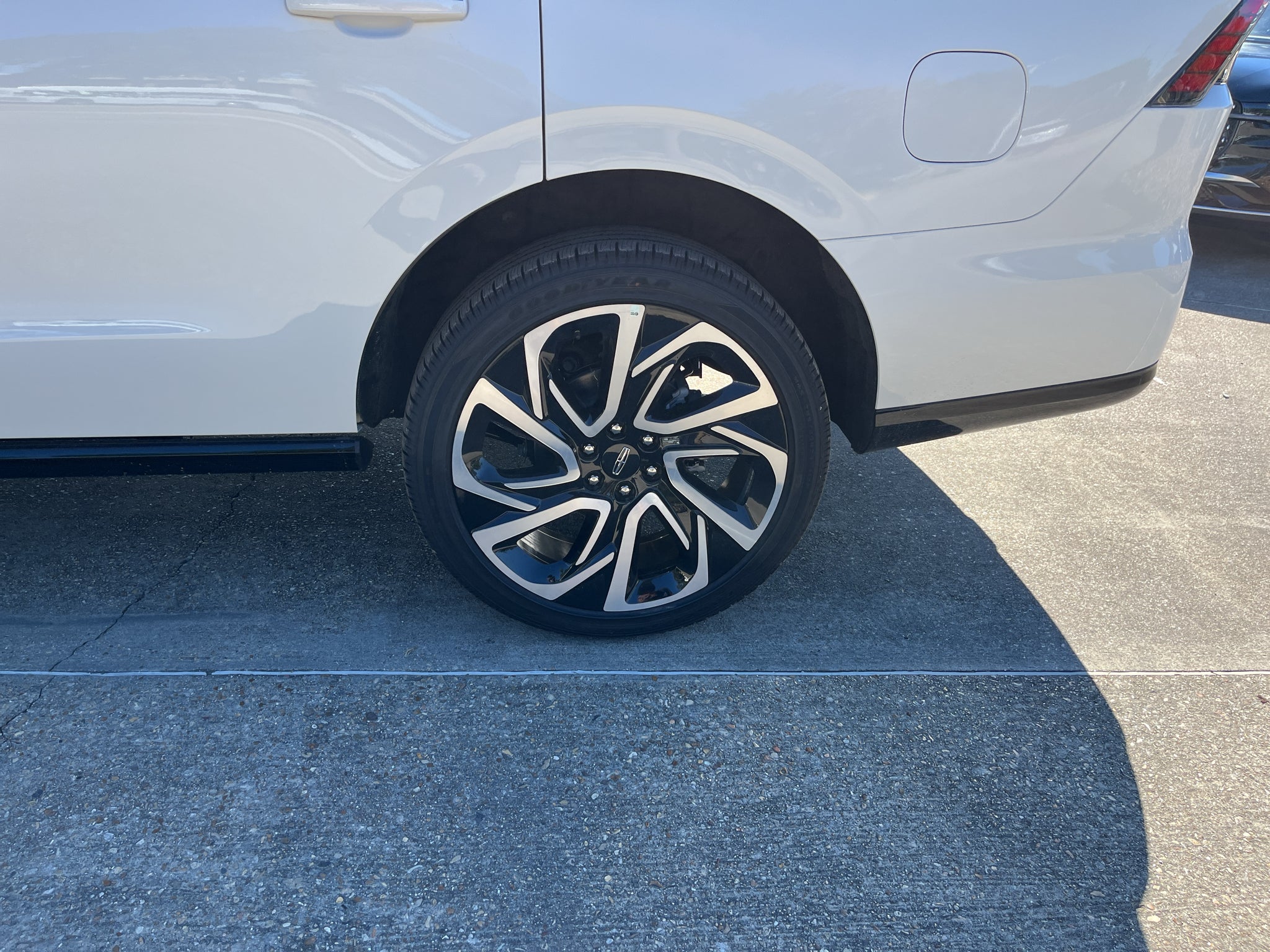 2027 Lincoln Navigator Reserve