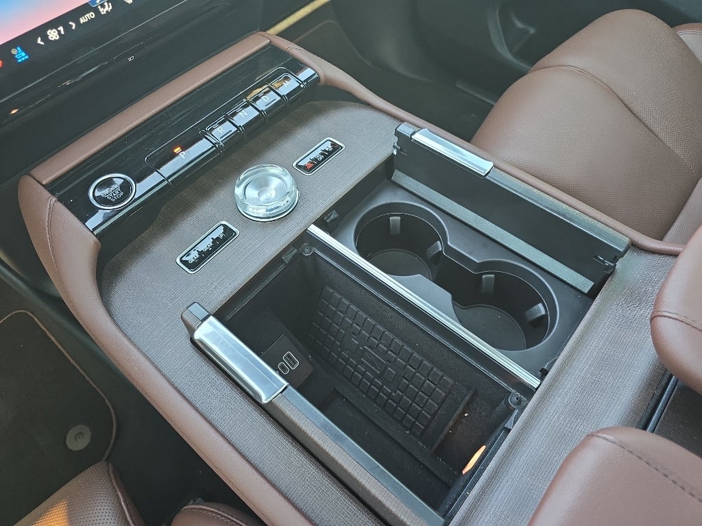 2025 Lincoln Navigator Reserve BLACK OUT