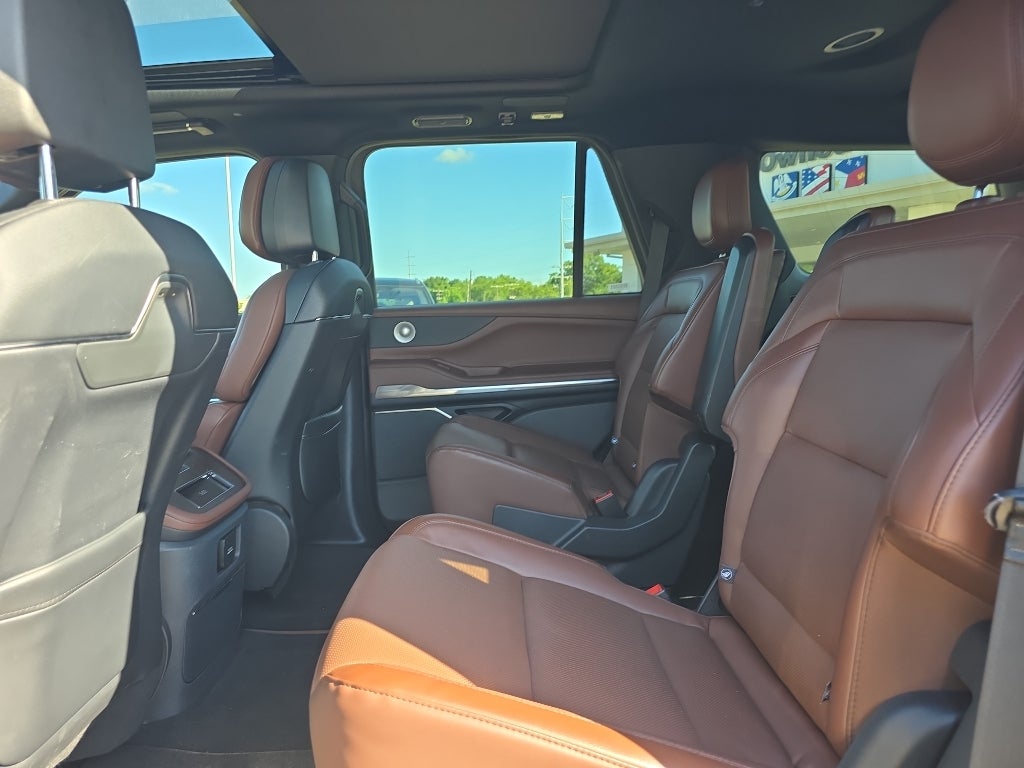 2025 Lincoln Navigator Reserve BLACK OUT