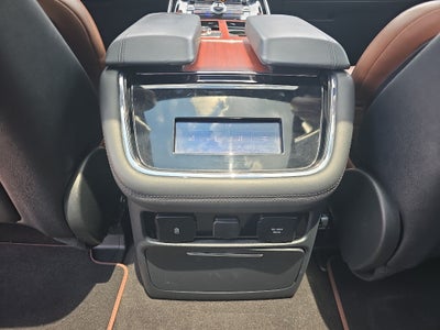 2024 Lincoln Navigator Reserve Jet Package