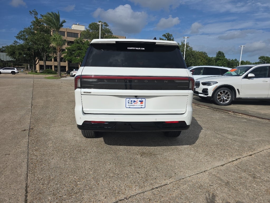 2025 Lincoln Navigator Reserve