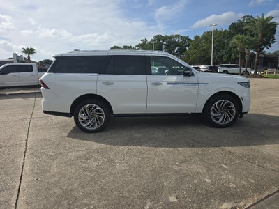 2025 Lincoln Navigator Reserve