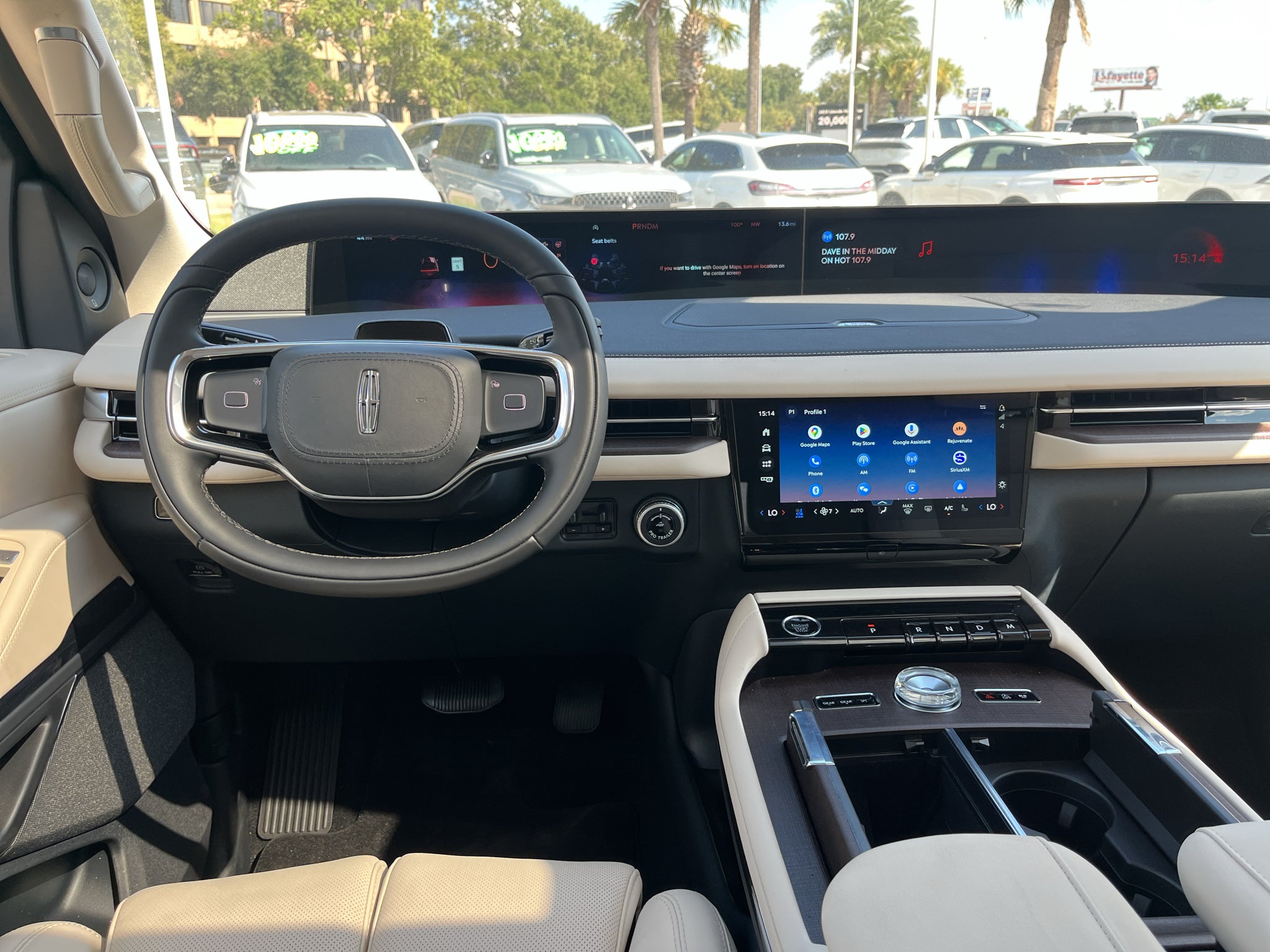 2027 Lincoln Navigator Reserve