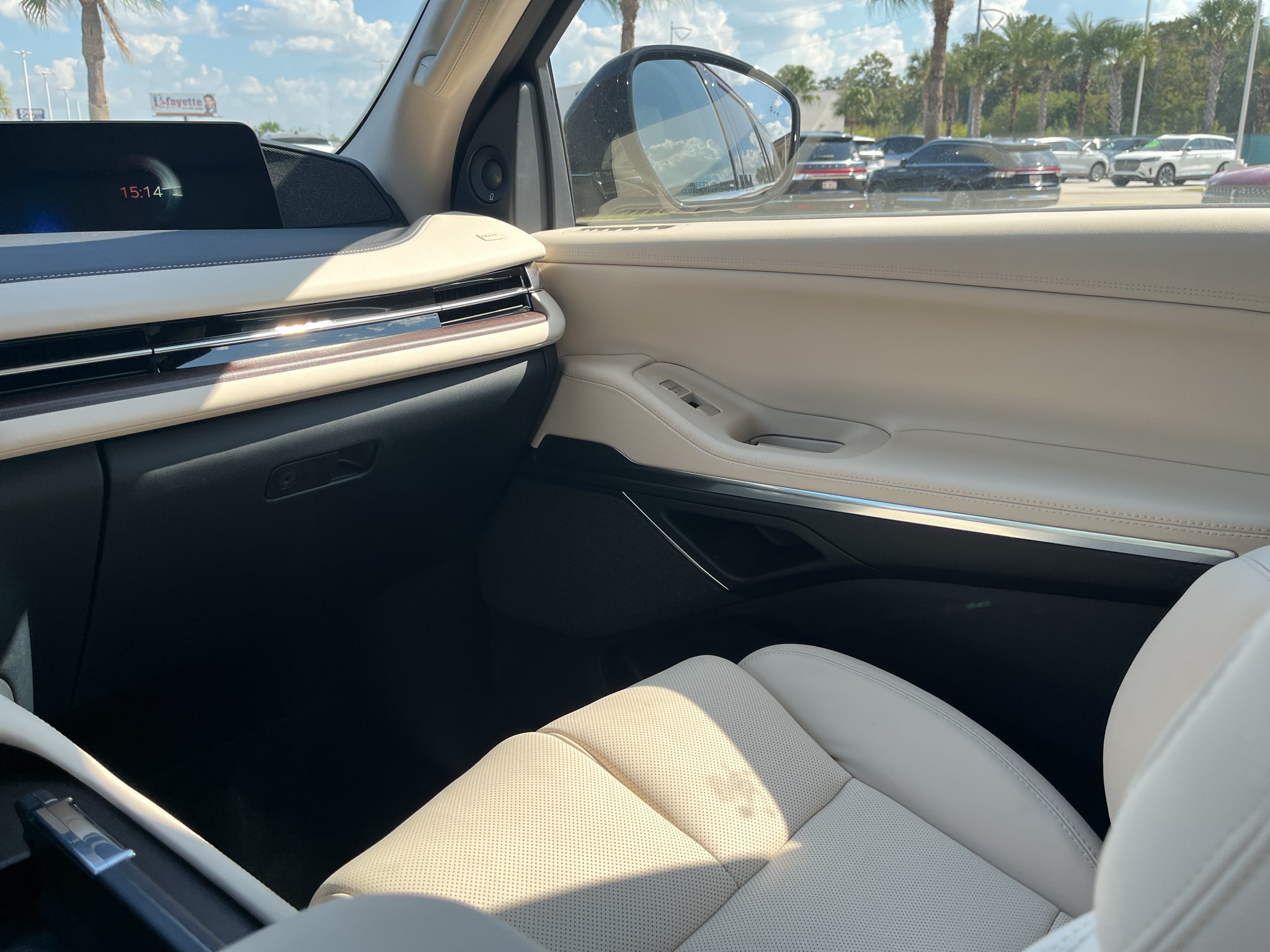 2027 Lincoln Navigator Reserve