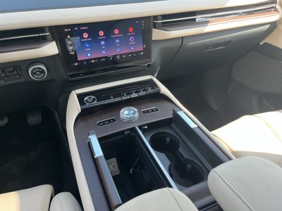 2027 Lincoln Navigator Reserve
