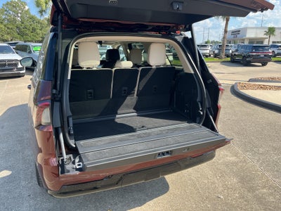 2027 Lincoln Navigator Reserve
