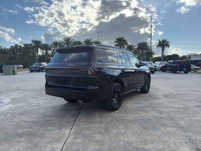 2025 Lincoln Navigator Reserve