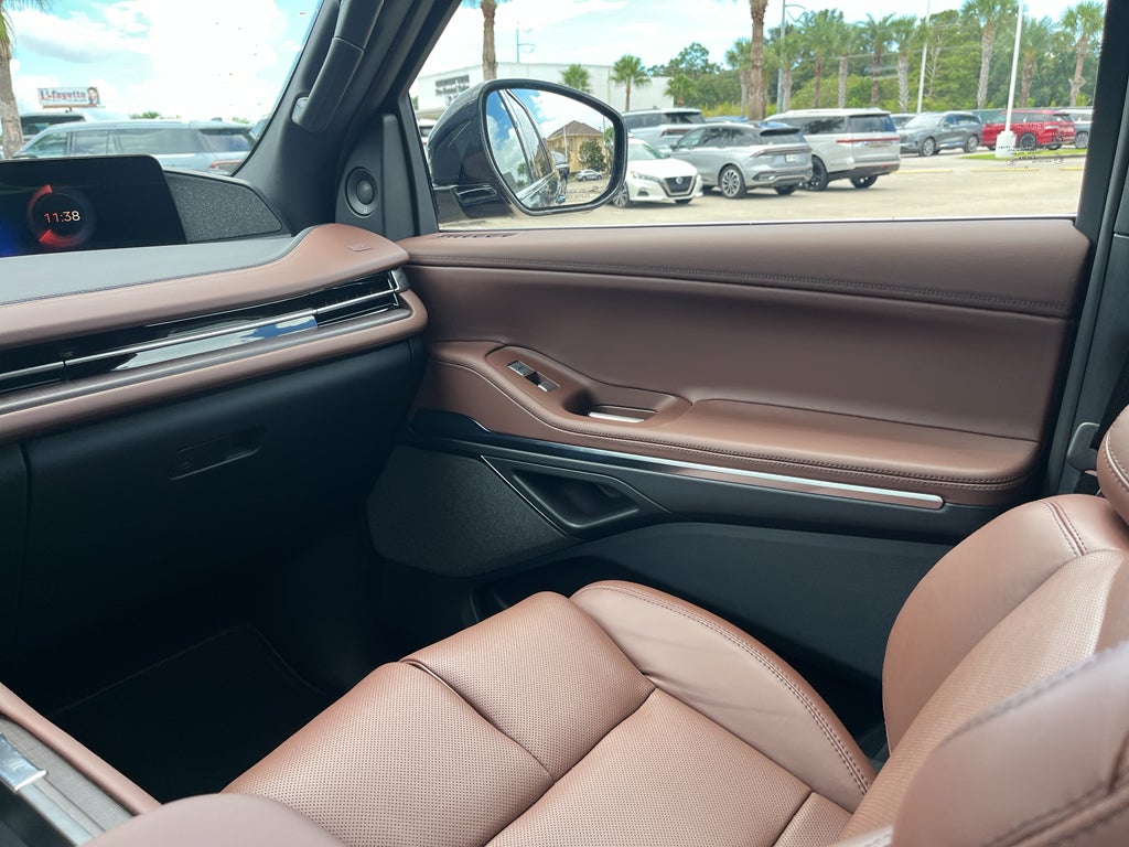 2027 Lincoln Navigator Reserve
