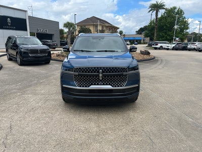 2027 Lincoln Navigator Reserve