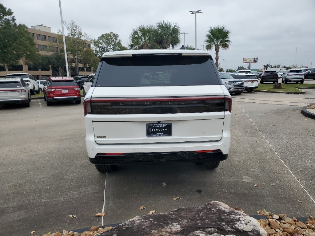 2025 Lincoln Navigator Reserve