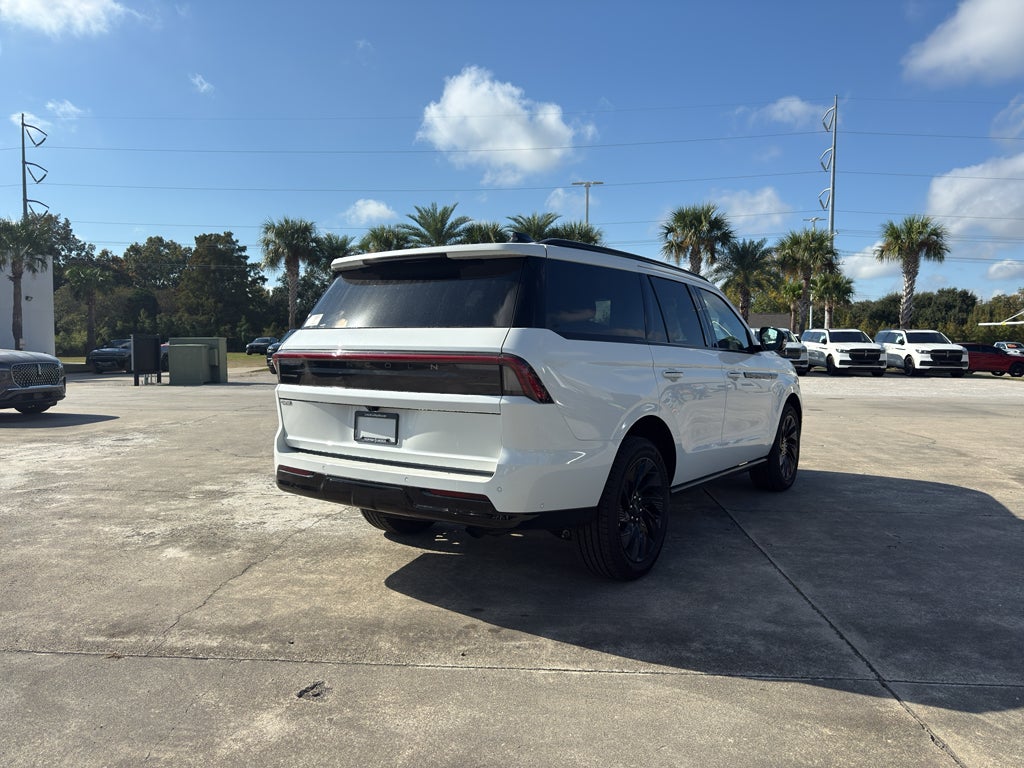 2025 Lincoln Navigator Reserve