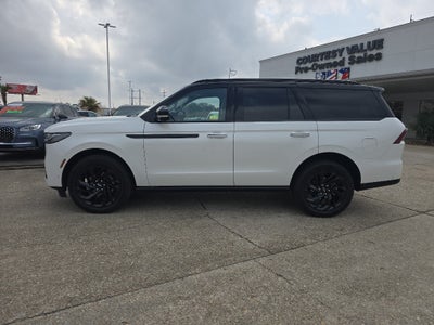 2025 Lincoln Navigator Reserve BLACKTOP