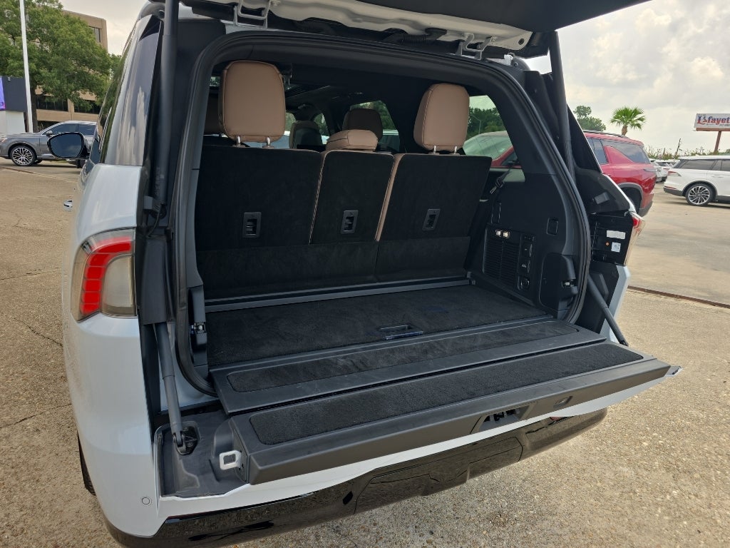 2025 Lincoln Navigator Black Label