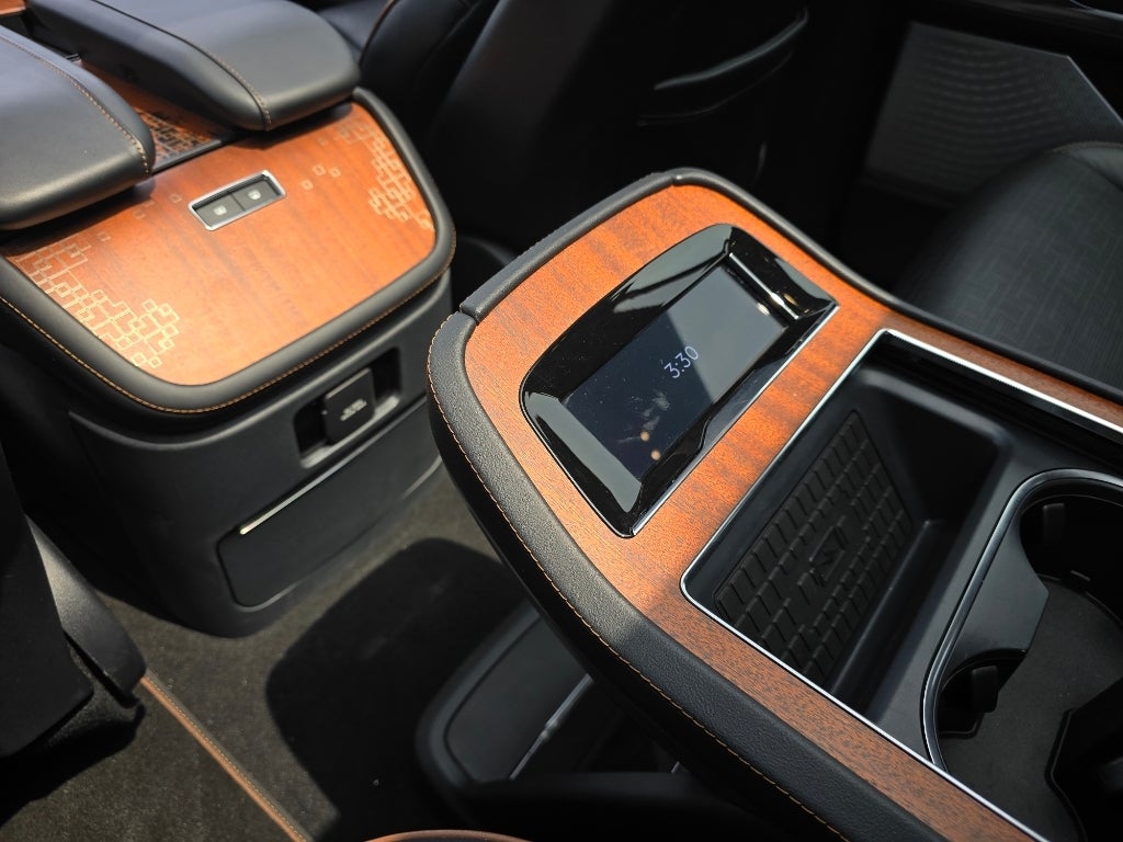 2025 Lincoln Navigator Black Label BL Special Edition Package