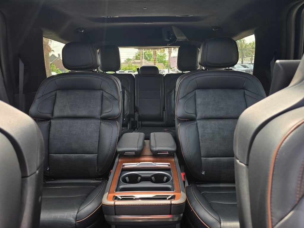 2025 Lincoln Navigator Black Label BL Special Edition Package