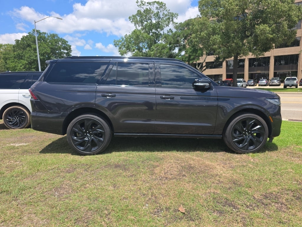 2025 Lincoln Navigator Black Label BL Special Edition Package