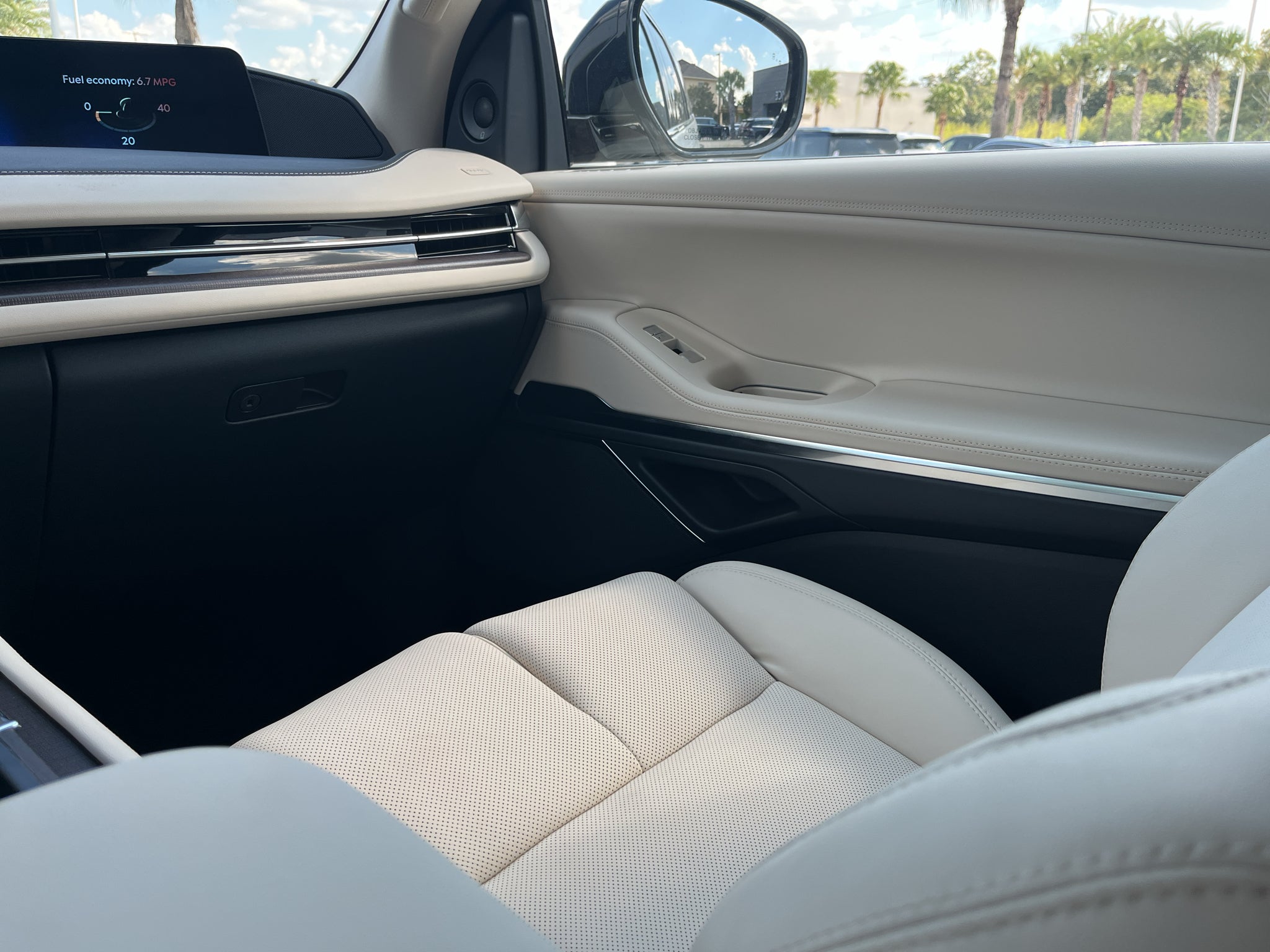 2027 Lincoln Navigator Premiere