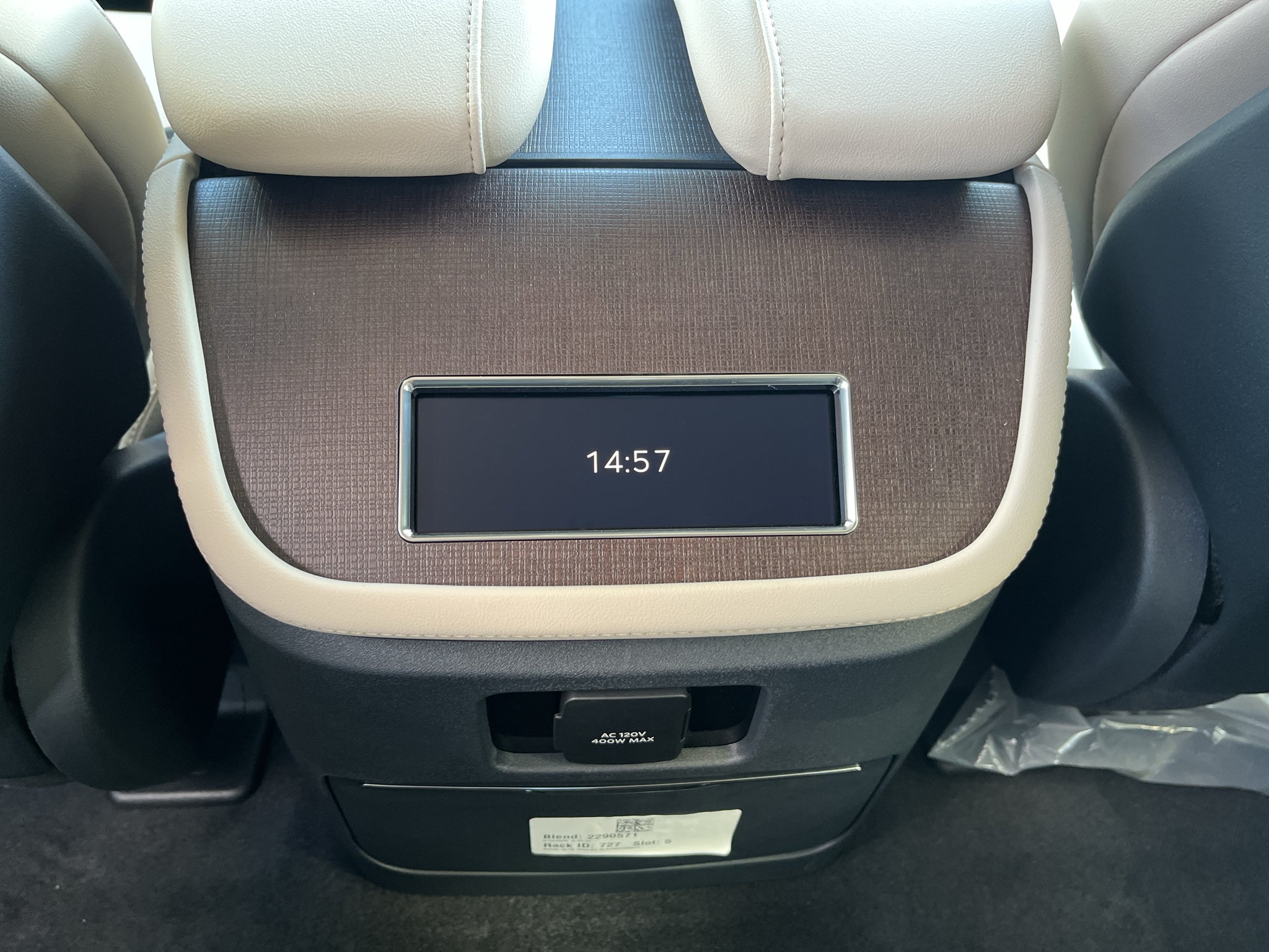 2027 Lincoln Navigator Premiere