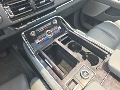 2021 Lincoln Navigator L Reserve