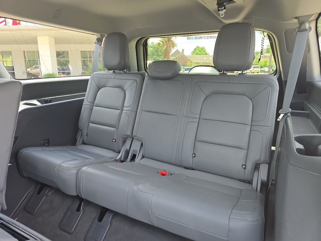 2021 Lincoln Navigator L Reserve