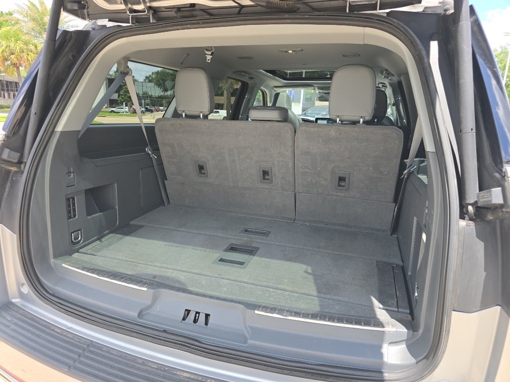 2021 Lincoln Navigator L Reserve