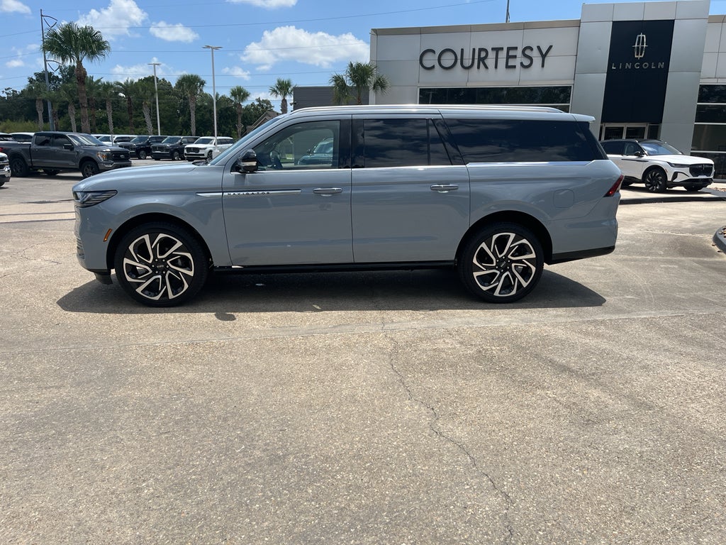 2026 Lincoln Navigator L Reserve