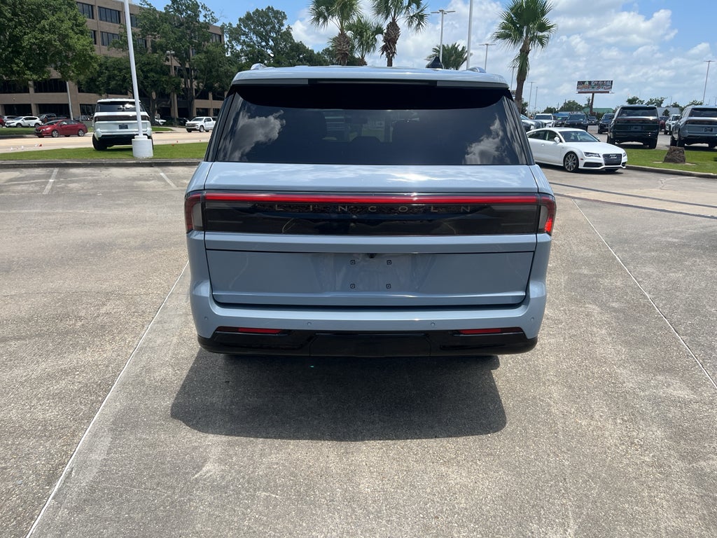 2026 Lincoln Navigator L Reserve