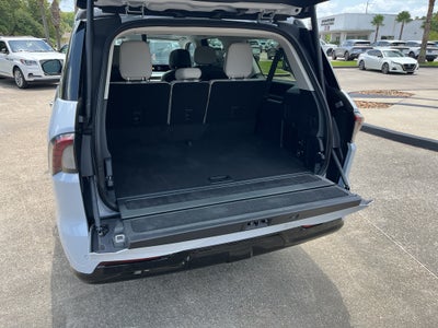2026 Lincoln Navigator L Reserve