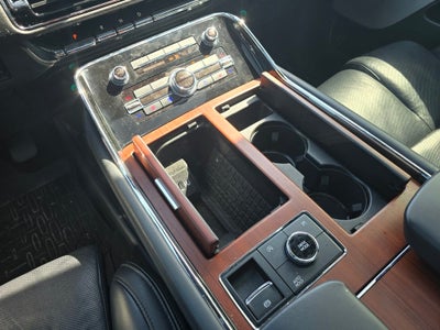 2023 Lincoln Navigator L Reserve