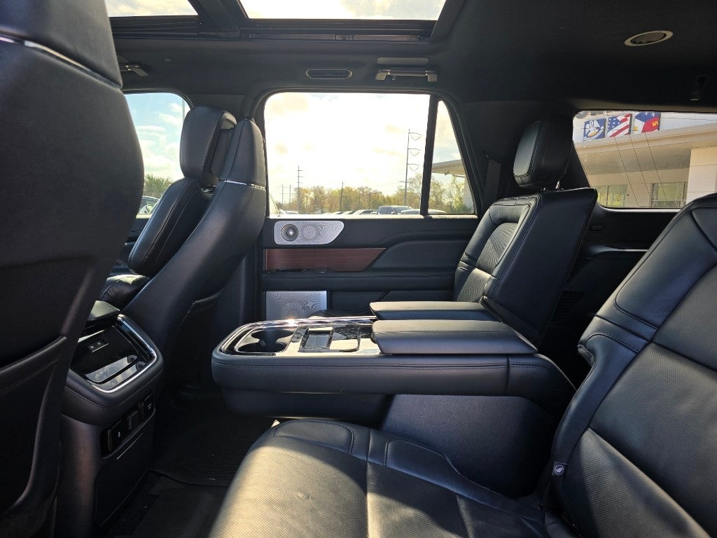 2023 Lincoln Navigator L Reserve