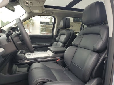 2025 Lincoln Navigator L Reserve
