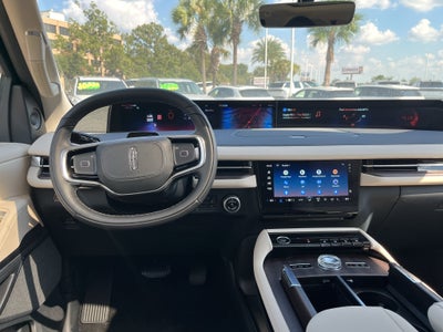2027 Lincoln Navigator L Reserve