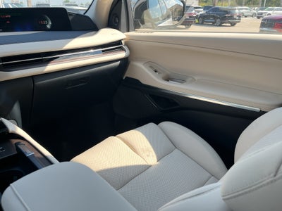 2027 Lincoln Navigator L Reserve