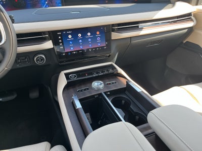 2027 Lincoln Navigator L Reserve