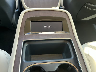 2027 Lincoln Navigator L Reserve