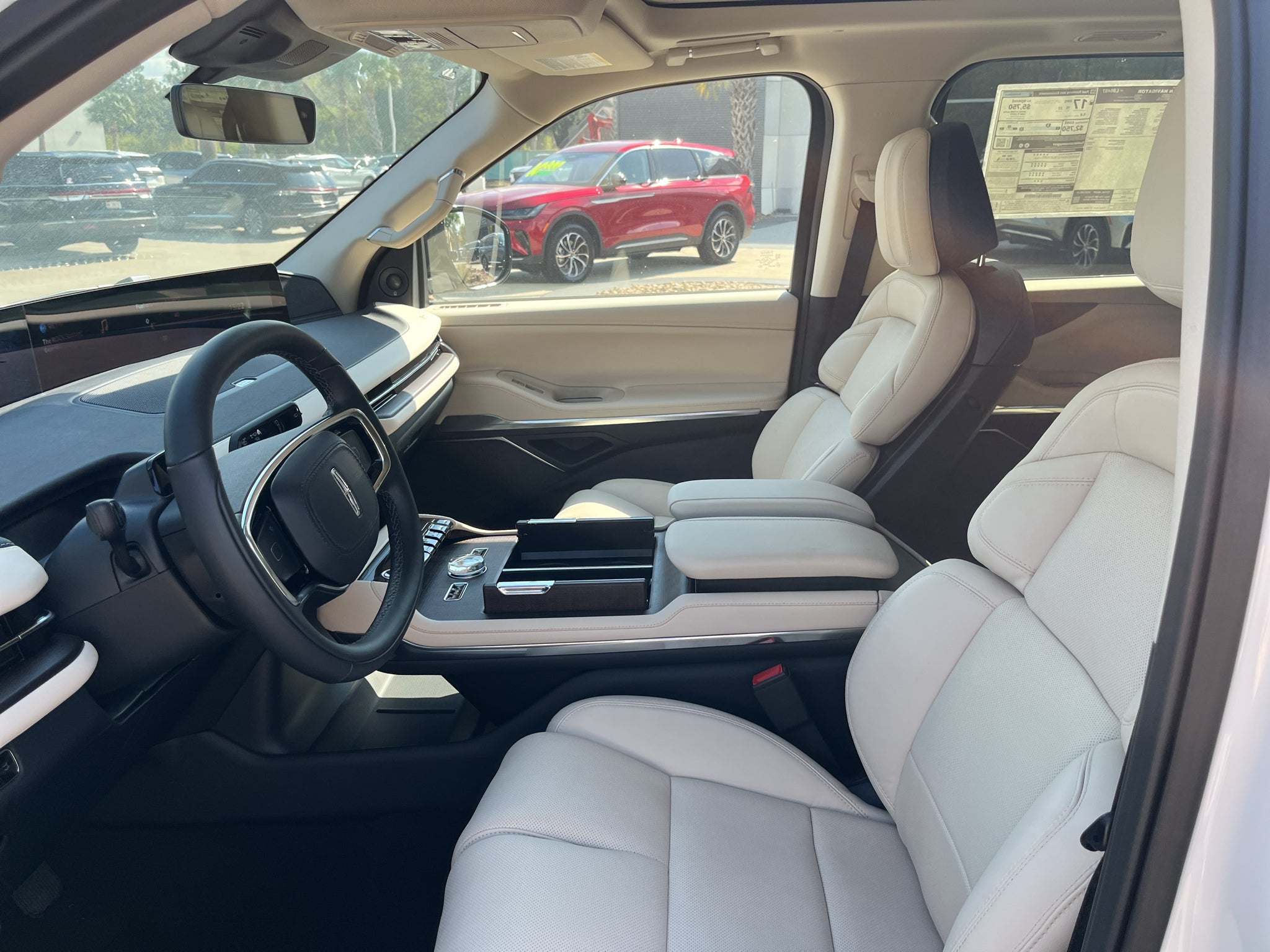 2027 Lincoln Navigator L Reserve