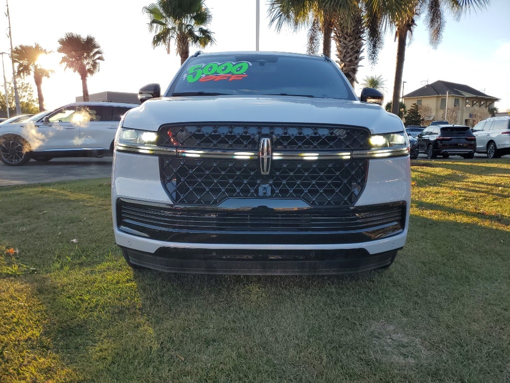 2025 Lincoln Navigator L Reserve