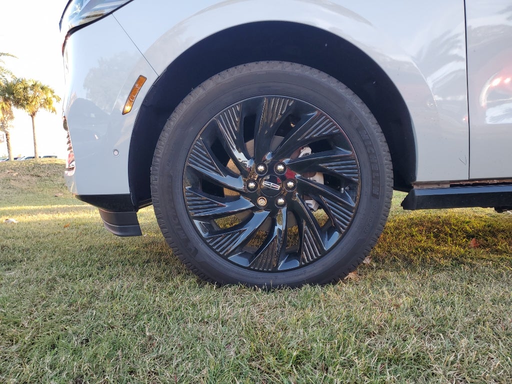 2025 Lincoln Navigator L Reserve