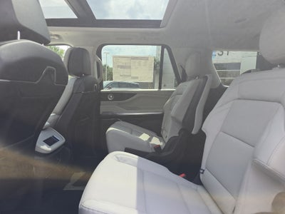 2026 Lincoln Navigator L Reserve