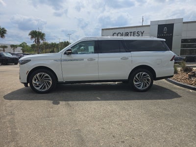 2026 Lincoln Navigator L Reserve