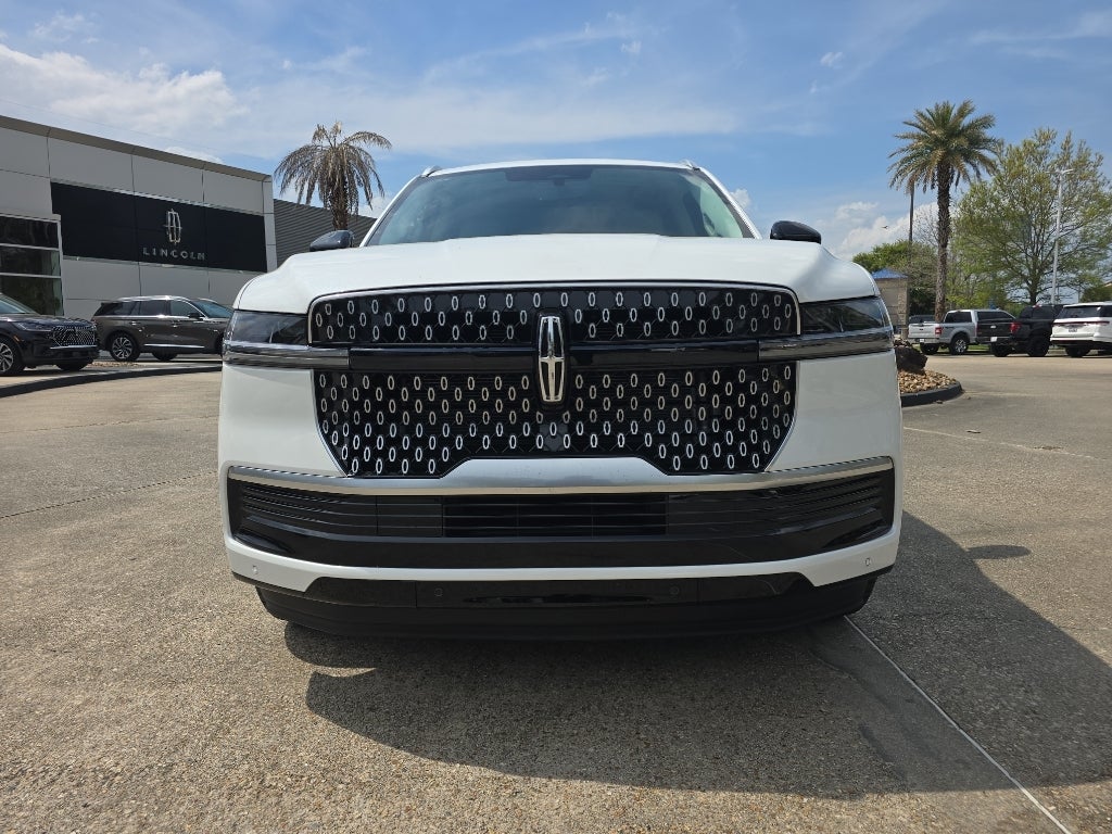 2026 Lincoln Navigator L Reserve