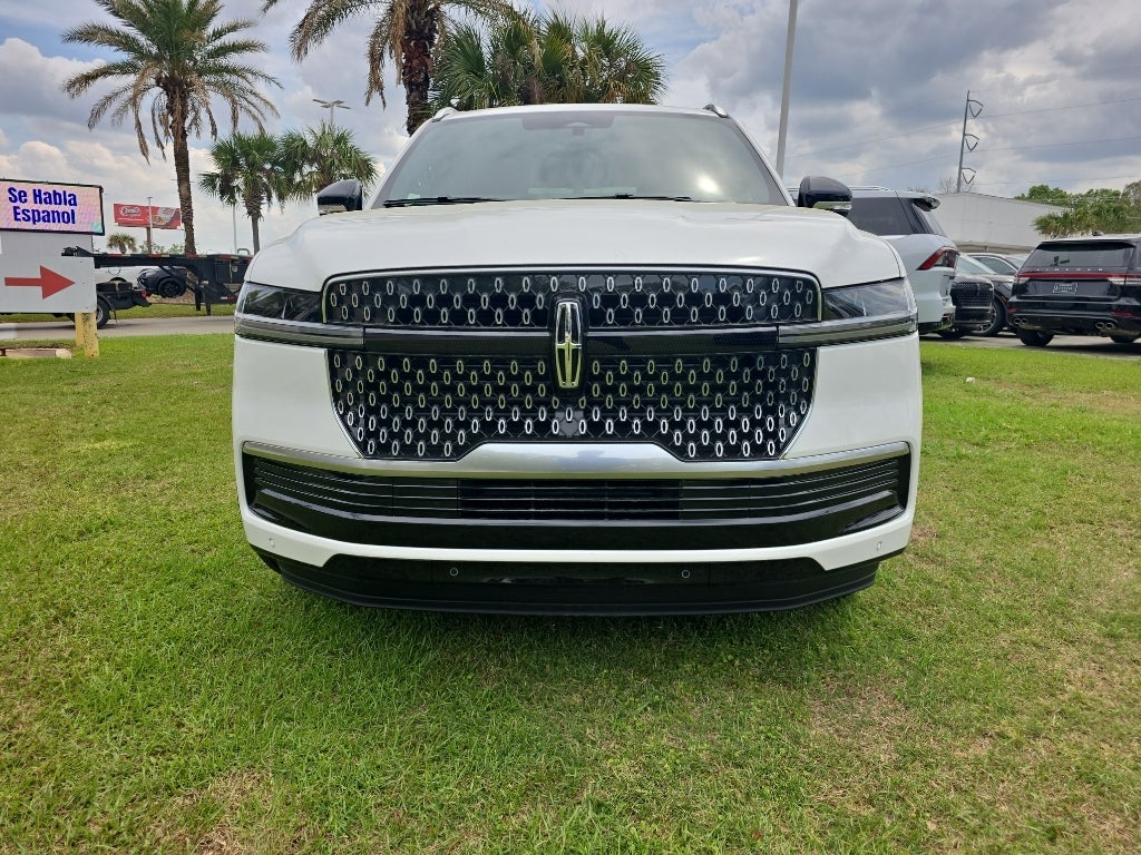 2026 Lincoln Navigator L Reserve